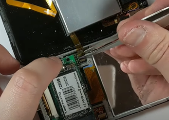image 81 How to Install a Taptic Engine Vibrator in an iPod Classic (5th, 6th, or 7th Gen)