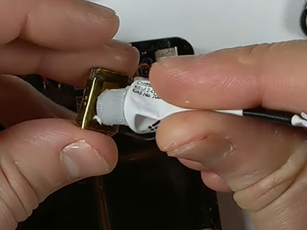 image 83 How to Install a Taptic Engine Vibrator in an iPod Classic (5th, 6th, or 7th Gen)